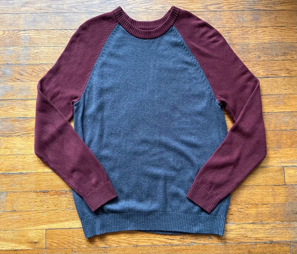 BANANA REPUBLIC Maroon/Grey Knit Pullover Sweater sz L